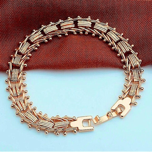 Rose Gold Chain Link Fishbone Bracelet - Picture 1 of 4